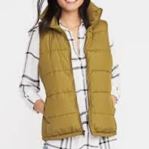 Old Navy Frost Free Puffer Vest Fleece Lined Snap Pockets Olive Green M - Picture 1 of 7